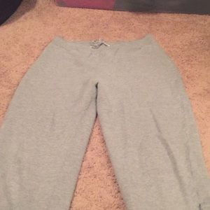 Capri athletic sweats